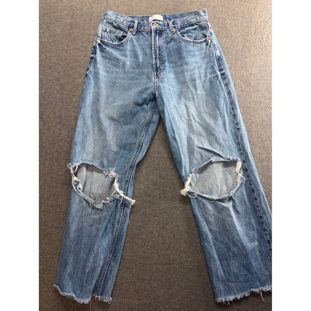 Zara High Waisted Wide Leg Distressed Jeans Light Wash Blue Size 8 30 Raw Hem